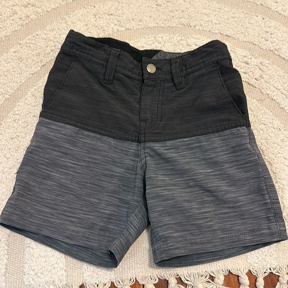 Boys Volcom shorts
